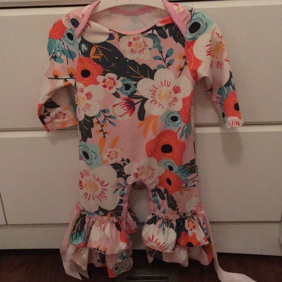 Other - Floral bodysuit with ruffled bottoms